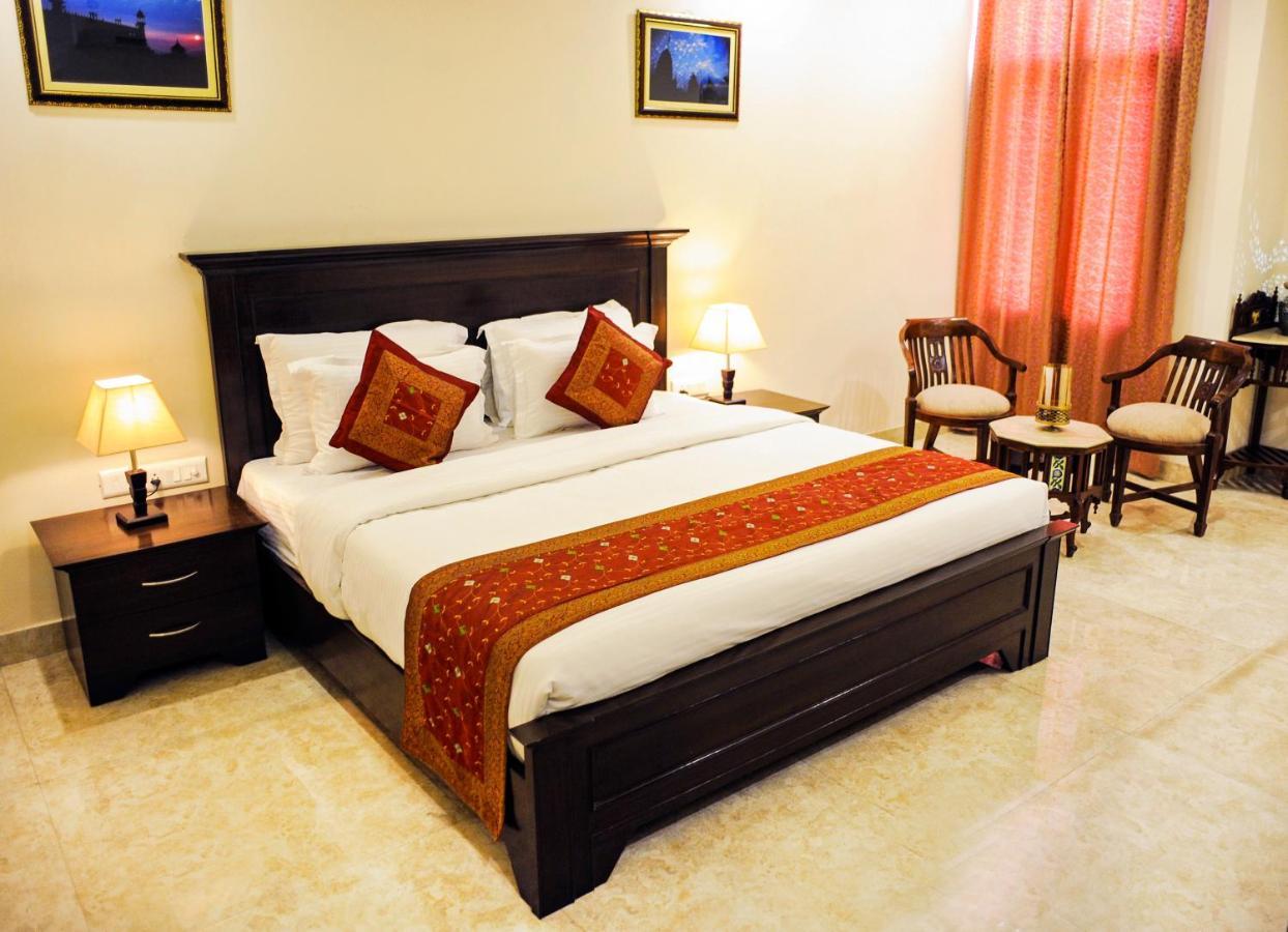 Raj Regency Hotel Dzsaipur Kültér fotó