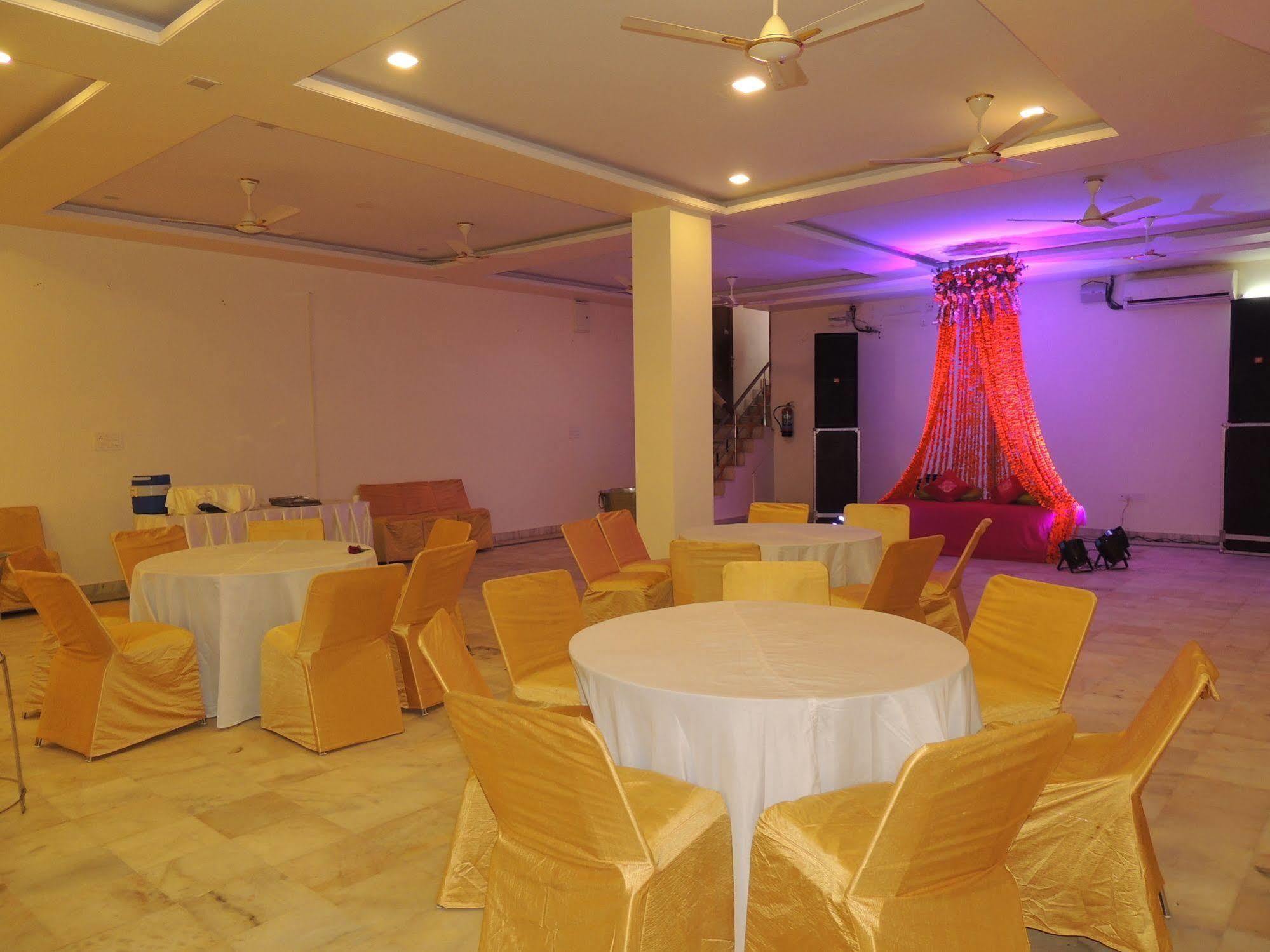 Raj Regency Hotel Dzsaipur Kültér fotó
