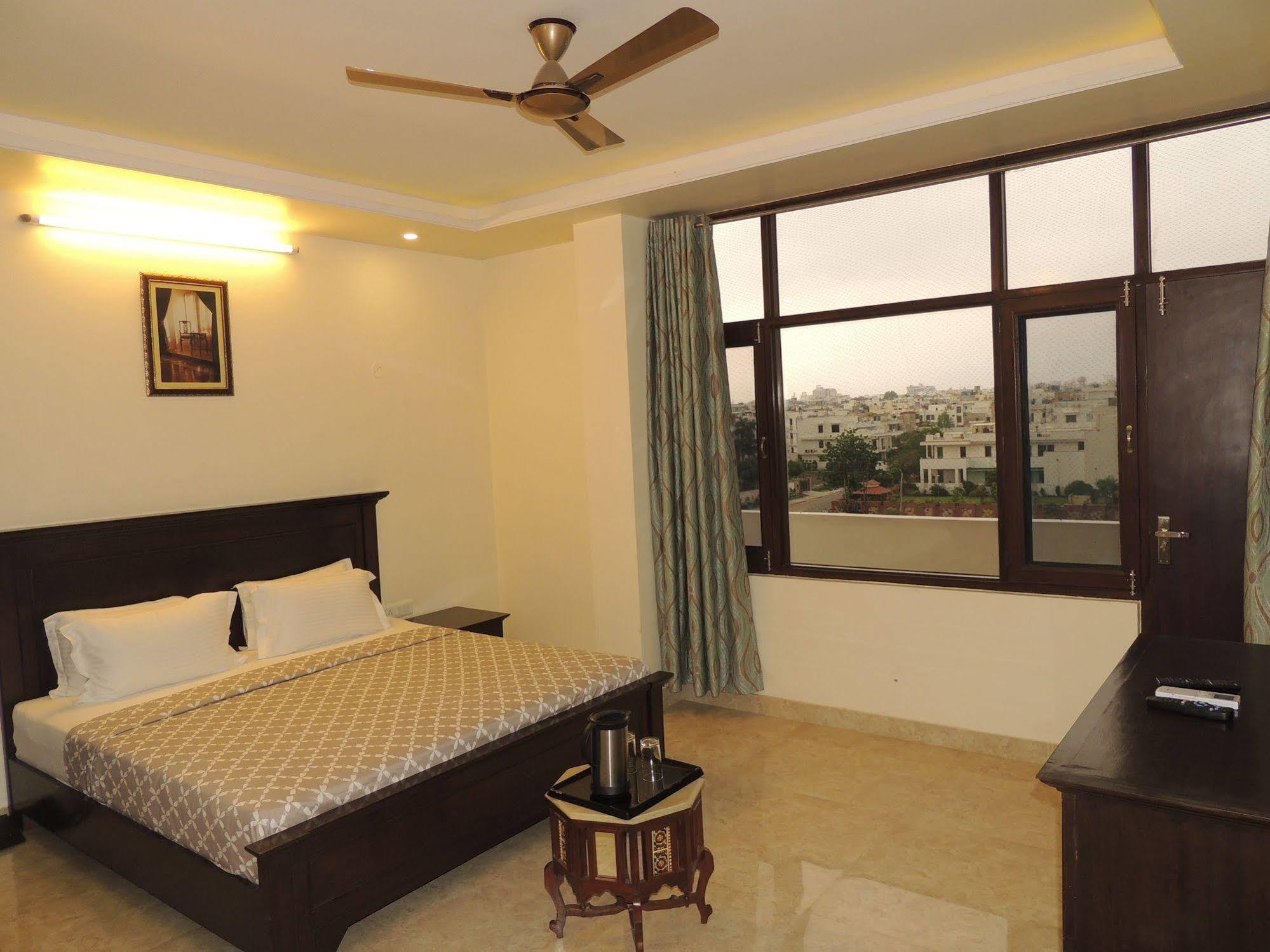 Raj Regency Hotel Dzsaipur Kültér fotó
