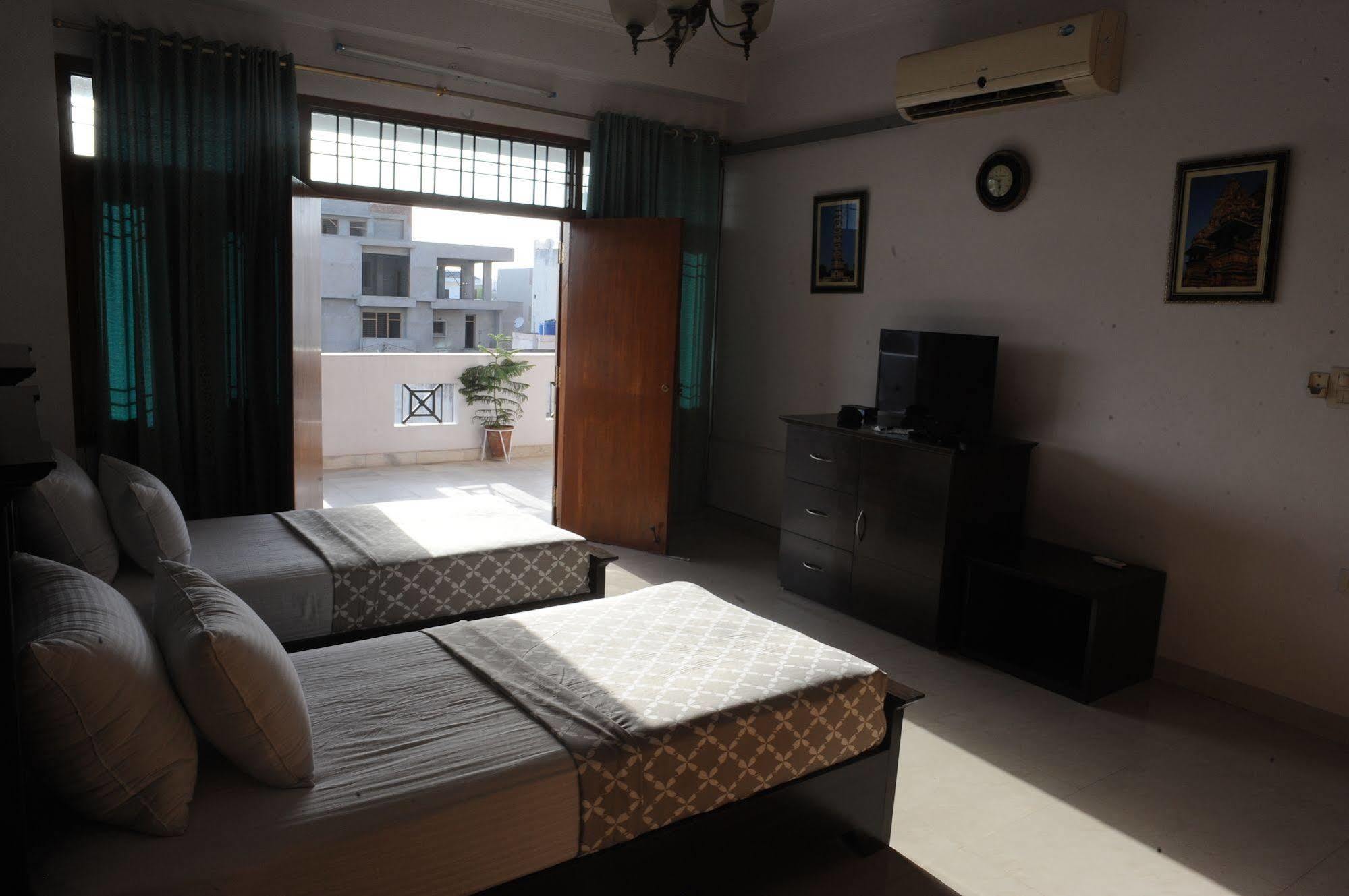 Raj Regency Hotel Dzsaipur Kültér fotó